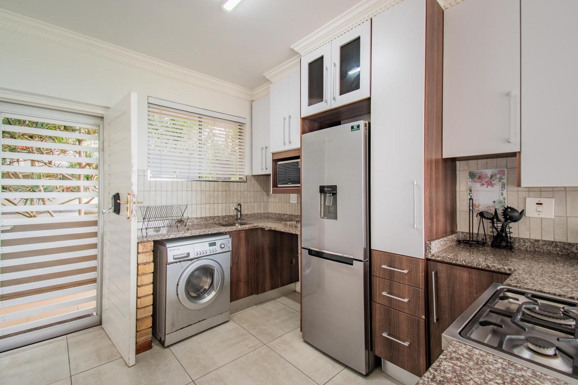 Appartamento di 83 m² con 3 camera Umdloti Esterno foto